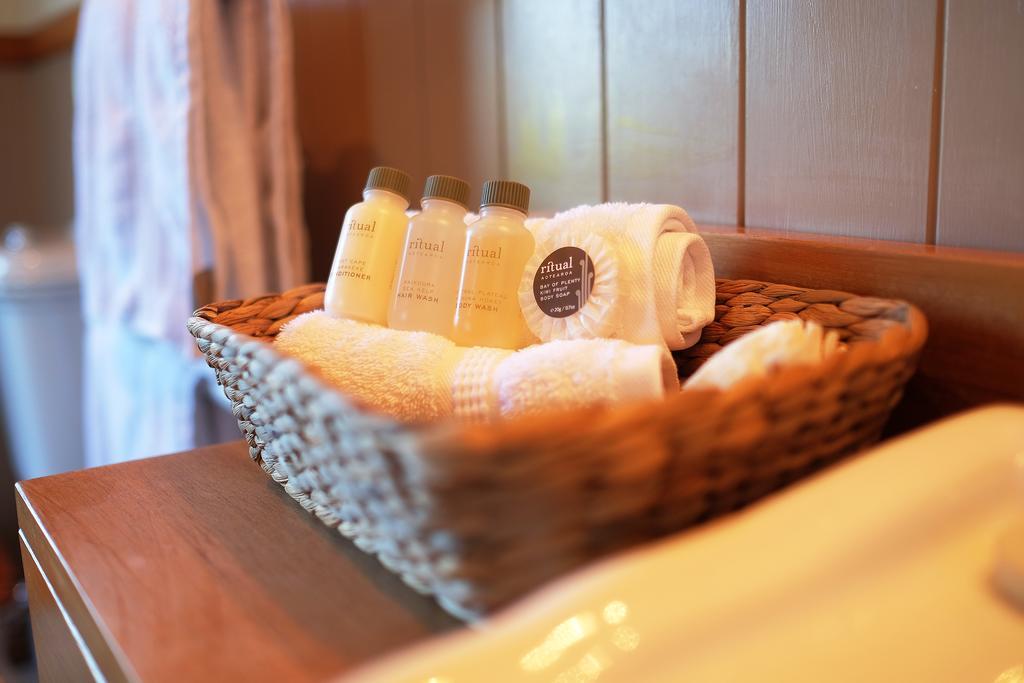 Tauhara Sunrise Lodge タウポ エクステリア 写真