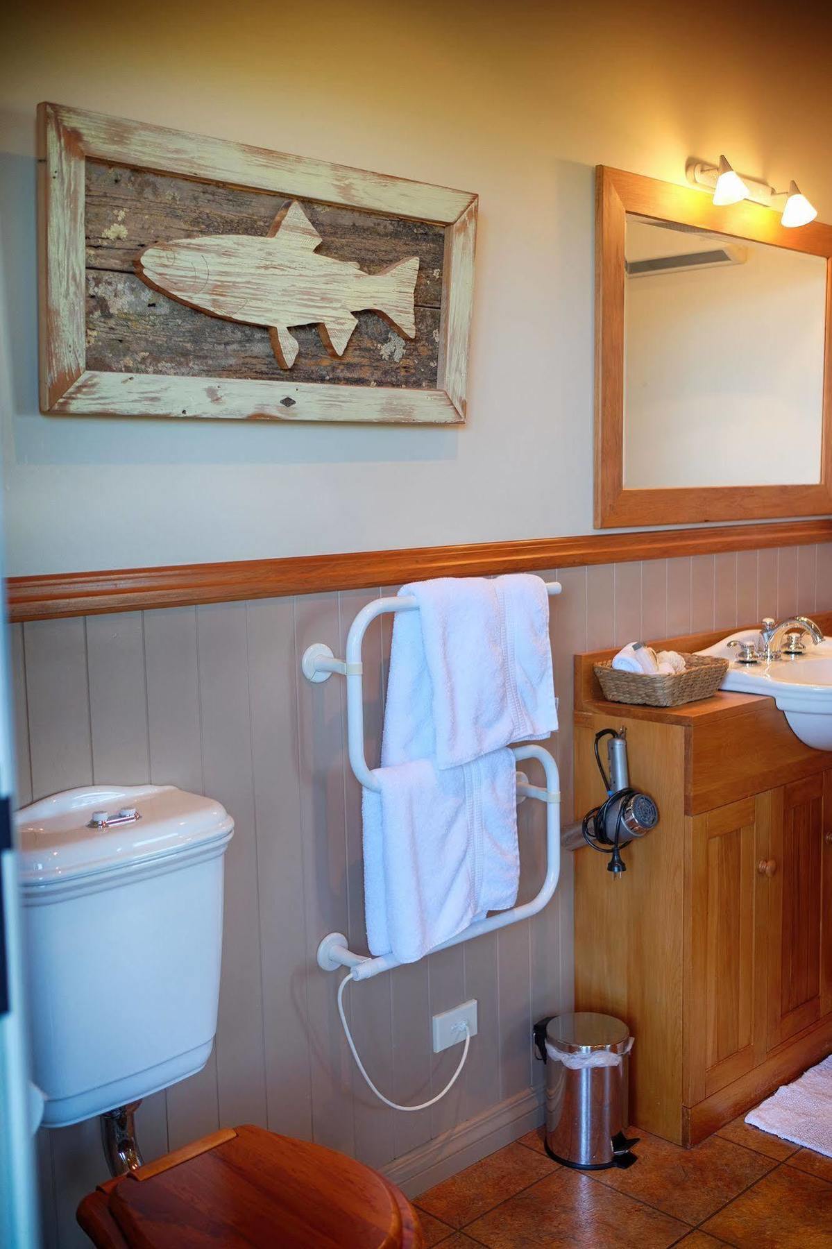 Tauhara Sunrise Lodge タウポ エクステリア 写真