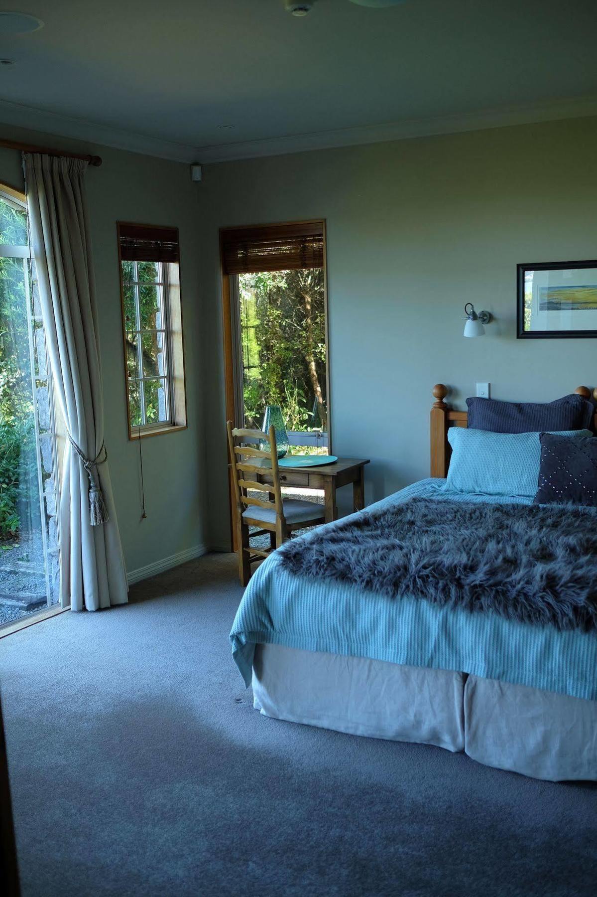 Tauhara Sunrise Lodge タウポ エクステリア 写真